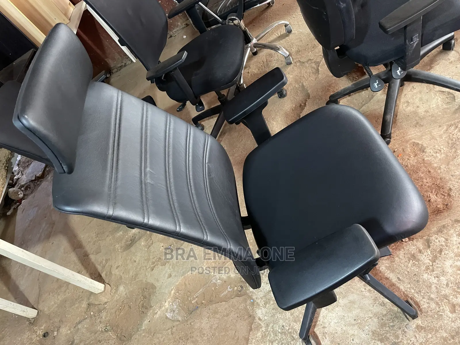 Canada Used Leather Office Chair With Headrest