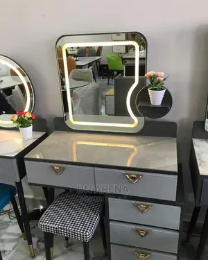 Make-Up Table With Inbuilt Led Lights Set