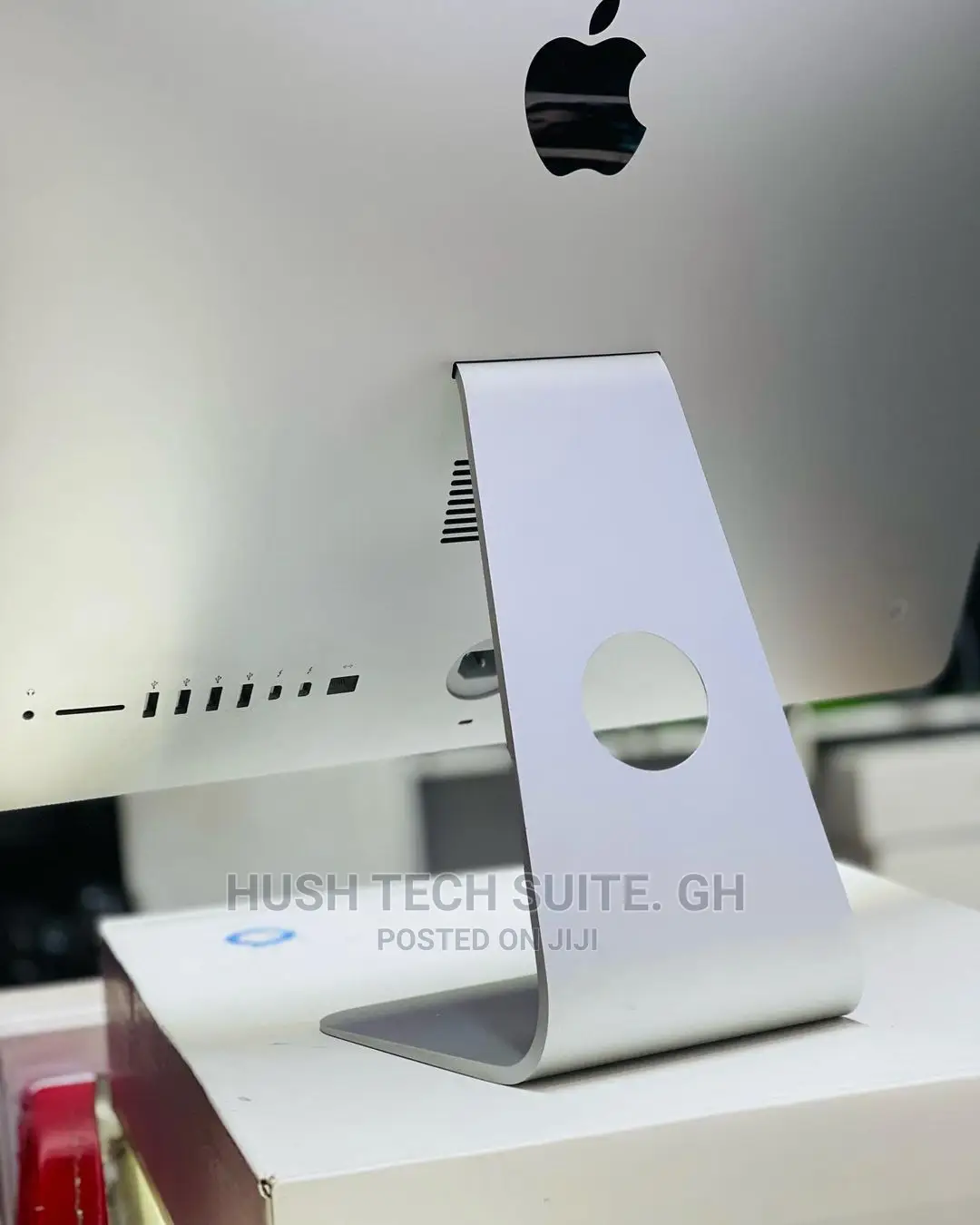 Desktop Computer Apple iMac 8GB Intel Core i5 SSD 256GB