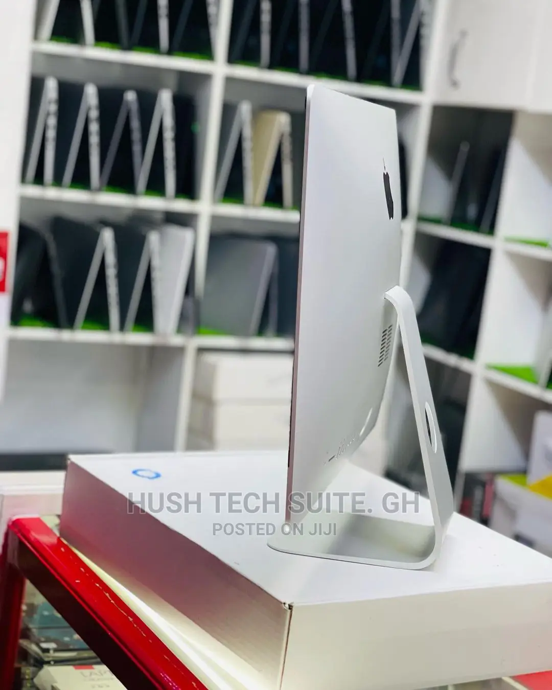 Desktop Computer Apple iMac 8GB Intel Core i5 SSD 256GB