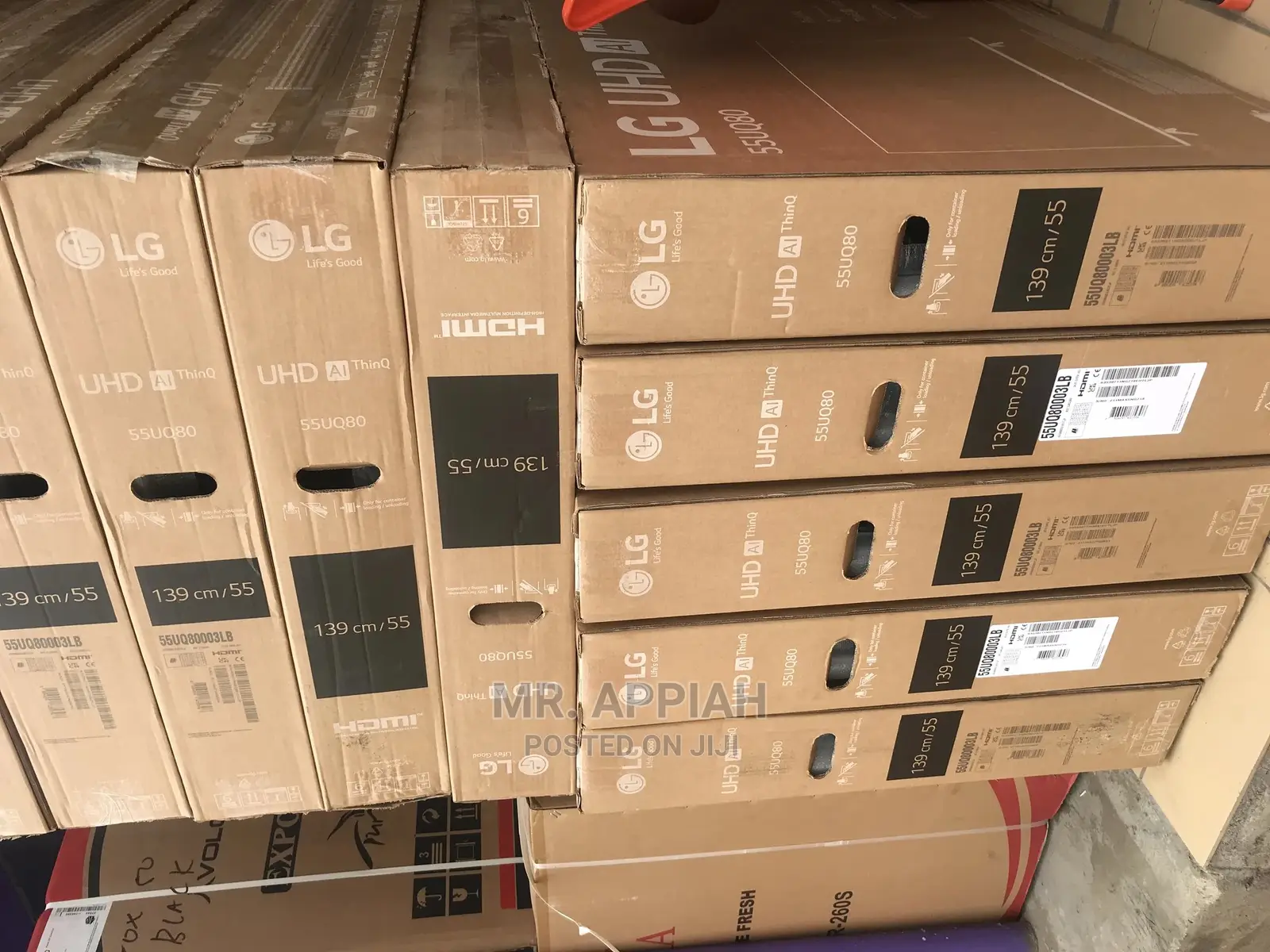 LG Uhd TV 55” Uq8000 Series, Cinema Screen Design 
