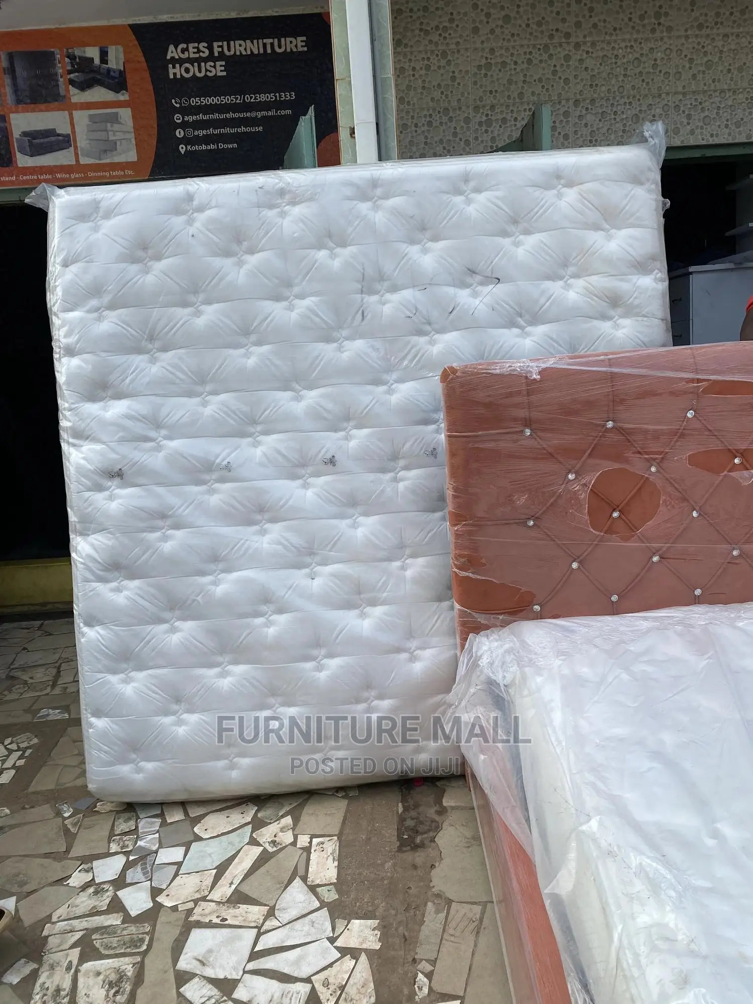 14 Inches Kingsize Mattress From Canada . Free Delivery