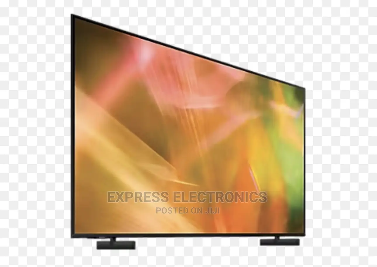 Glossy Diagonal UHD Display Samsung 65”Series 8