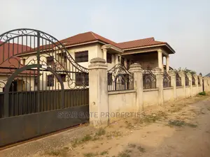 9bdrm House in Star Gate Properties, Ejisu-Juaben Municipal for sale