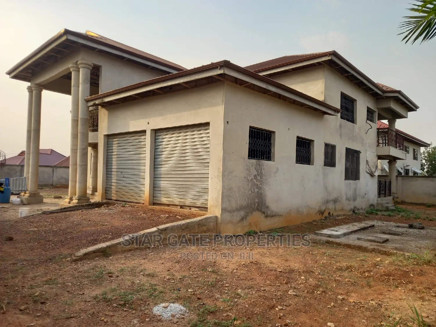 9bdrm House in Star Gate Properties, Ejisu-Juaben Municipal for sale