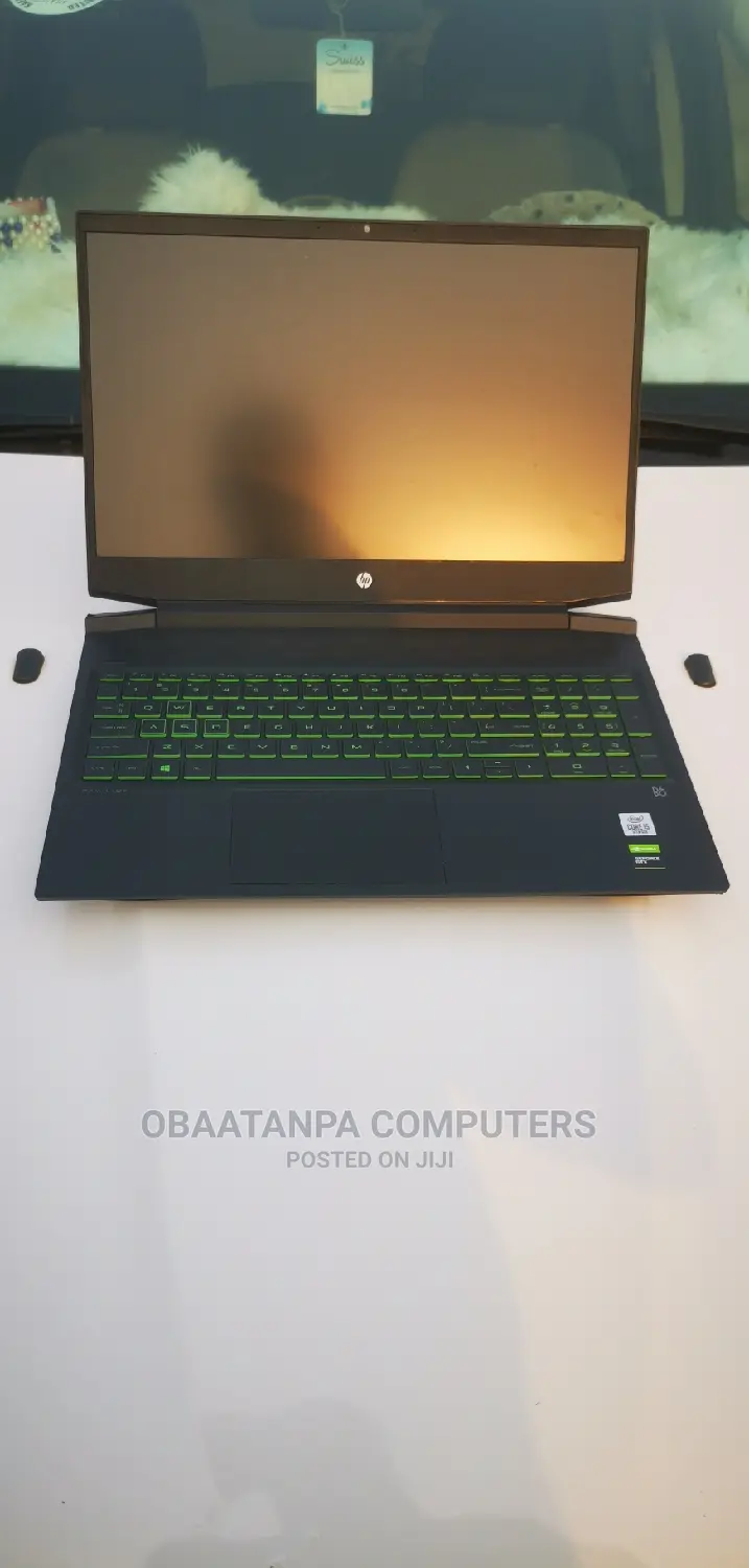 Laptop HP Pavilion 15 8GB Intel Core I5 SSD 256GB