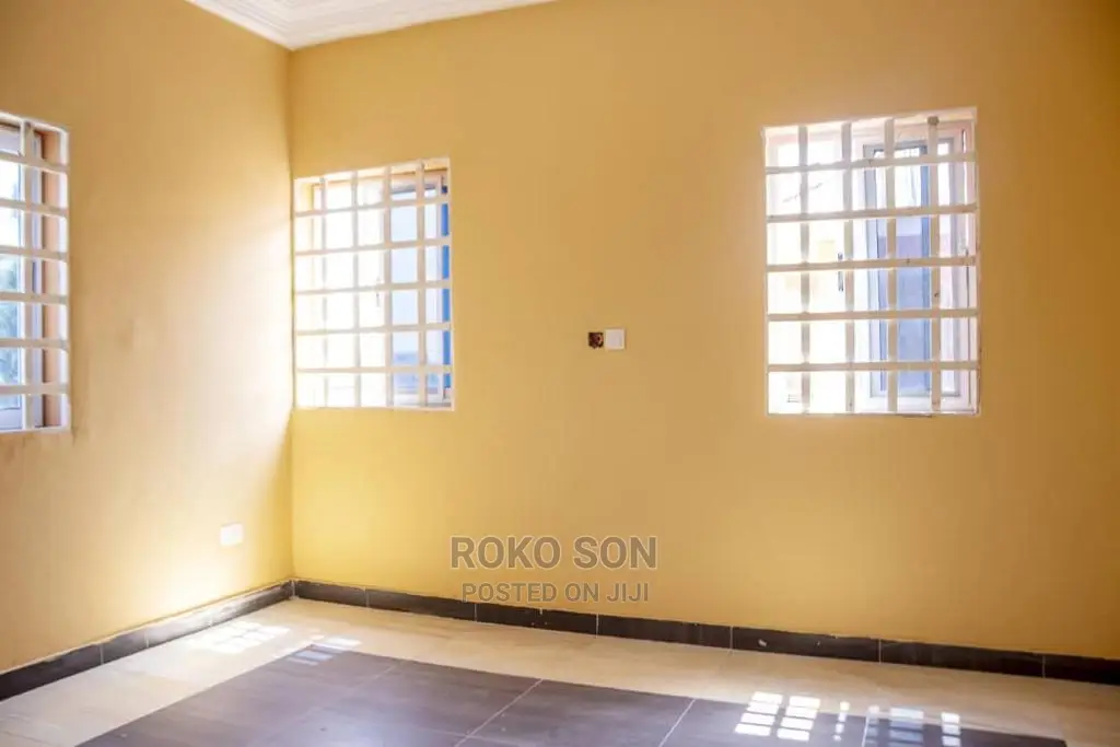 4bdrm Duplex in Dr Roko, Spintex for sale