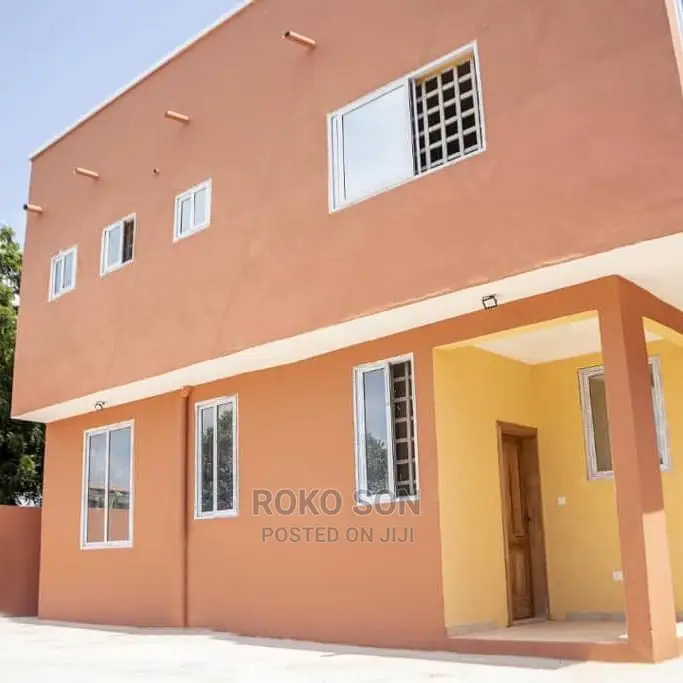 4bdrm Duplex in Dr Roko, Spintex for sale