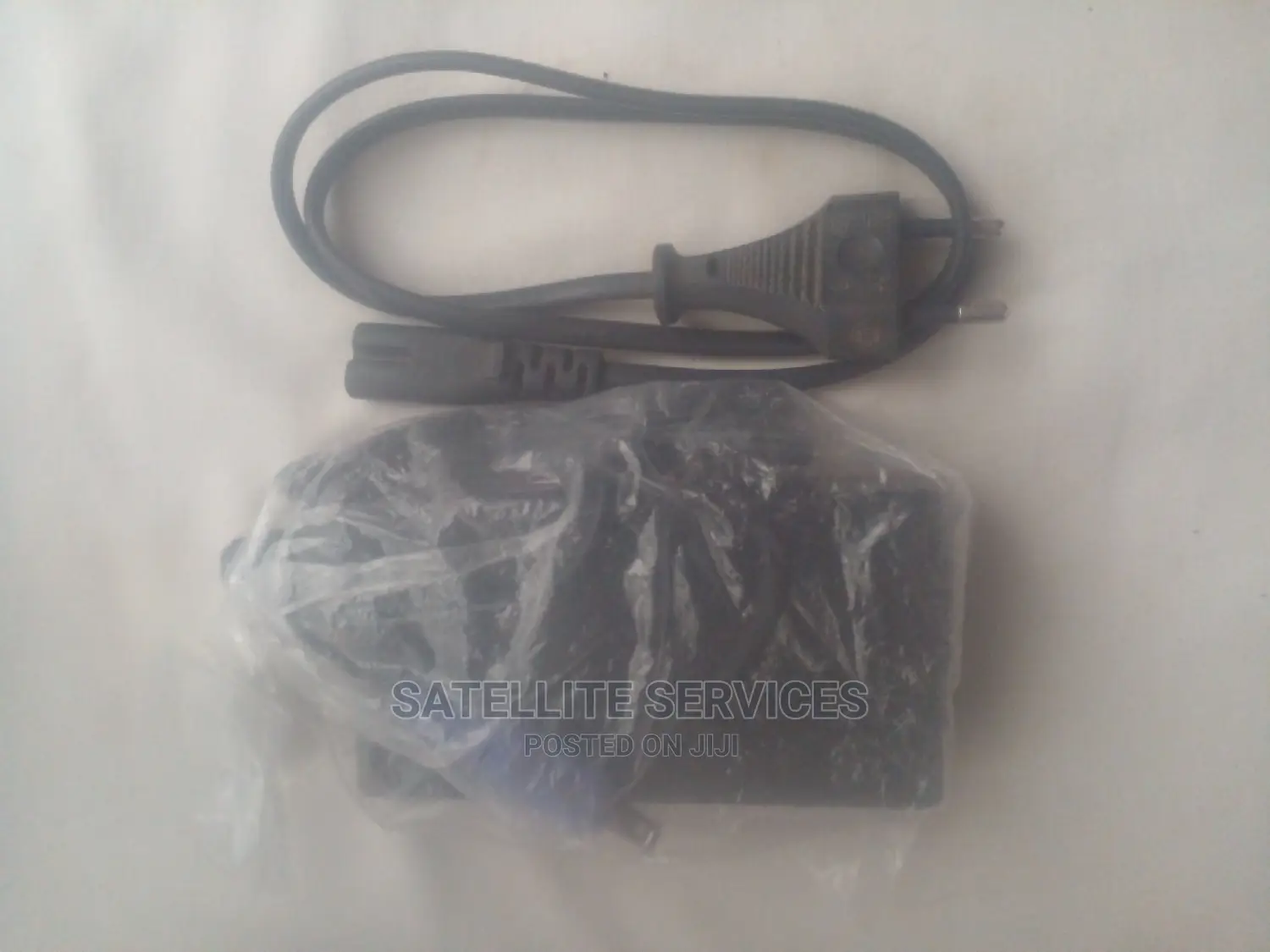 Adapter for Explora