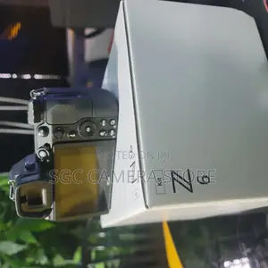 Nikon Z6 [ Opened Box] + Ftz Adapter + 64gb Cf Express Card