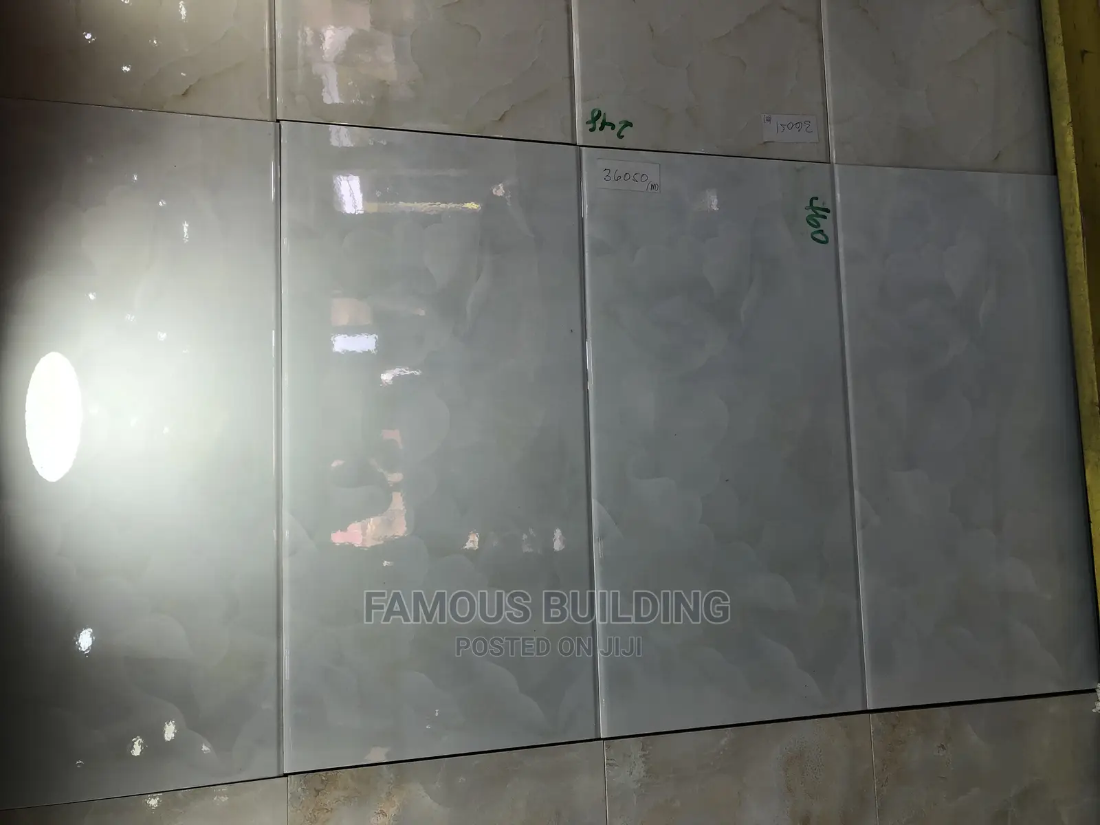 30/60 Wall Tiles 
