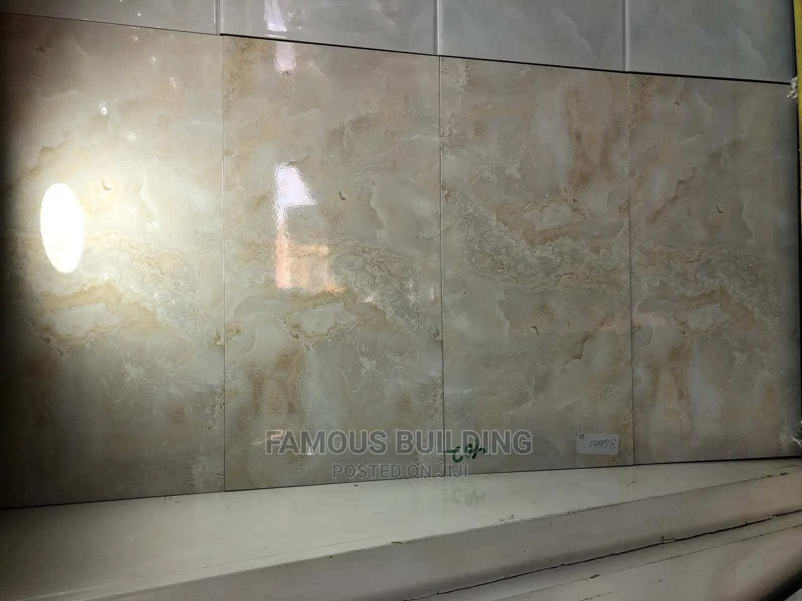 30/60 Wall Tiles 