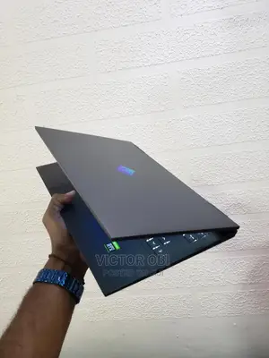 Laptop HP Omen 15 16GB AMD Ryzen 5 SSD 1T