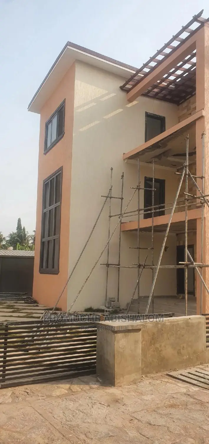 Professional, Painter, Skimming,Grafiato and Well Treatment