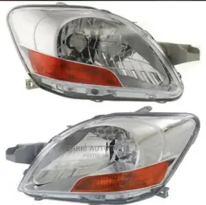 Toyota Yaris 08-10 Headlight