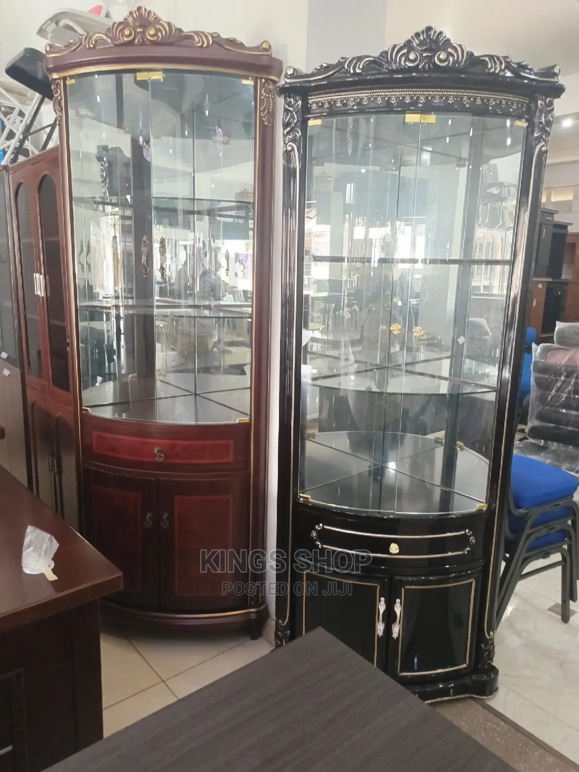 Royal Corner Bar