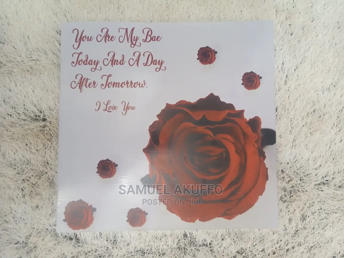 Photo Frames/Wall Frames/Canvas Frames at Affordable Prices