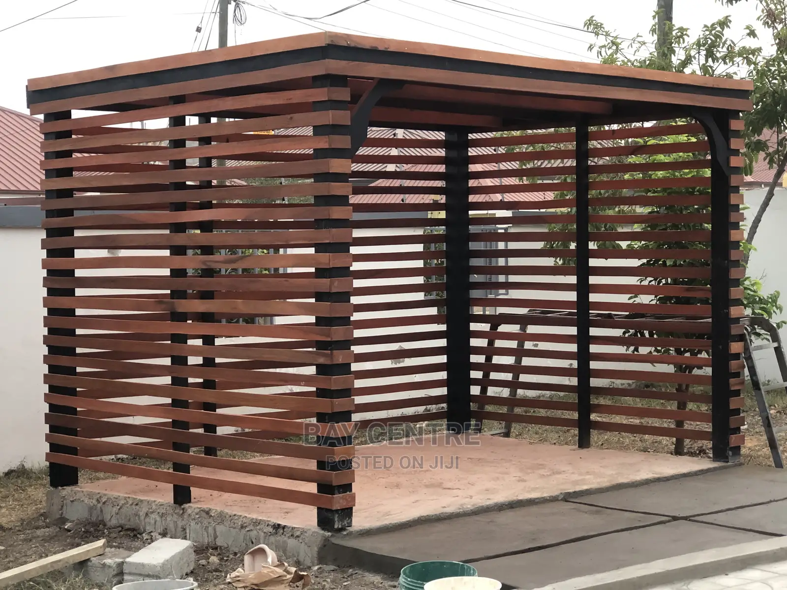 Side Strips Pergola