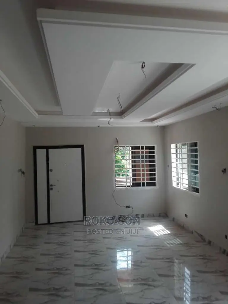 3bdrm Duplex in Dr Roko, Adenta for sale