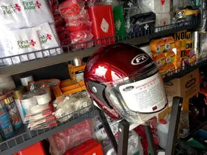 Helmet/Motorcycle Helmet/Crash Helmet