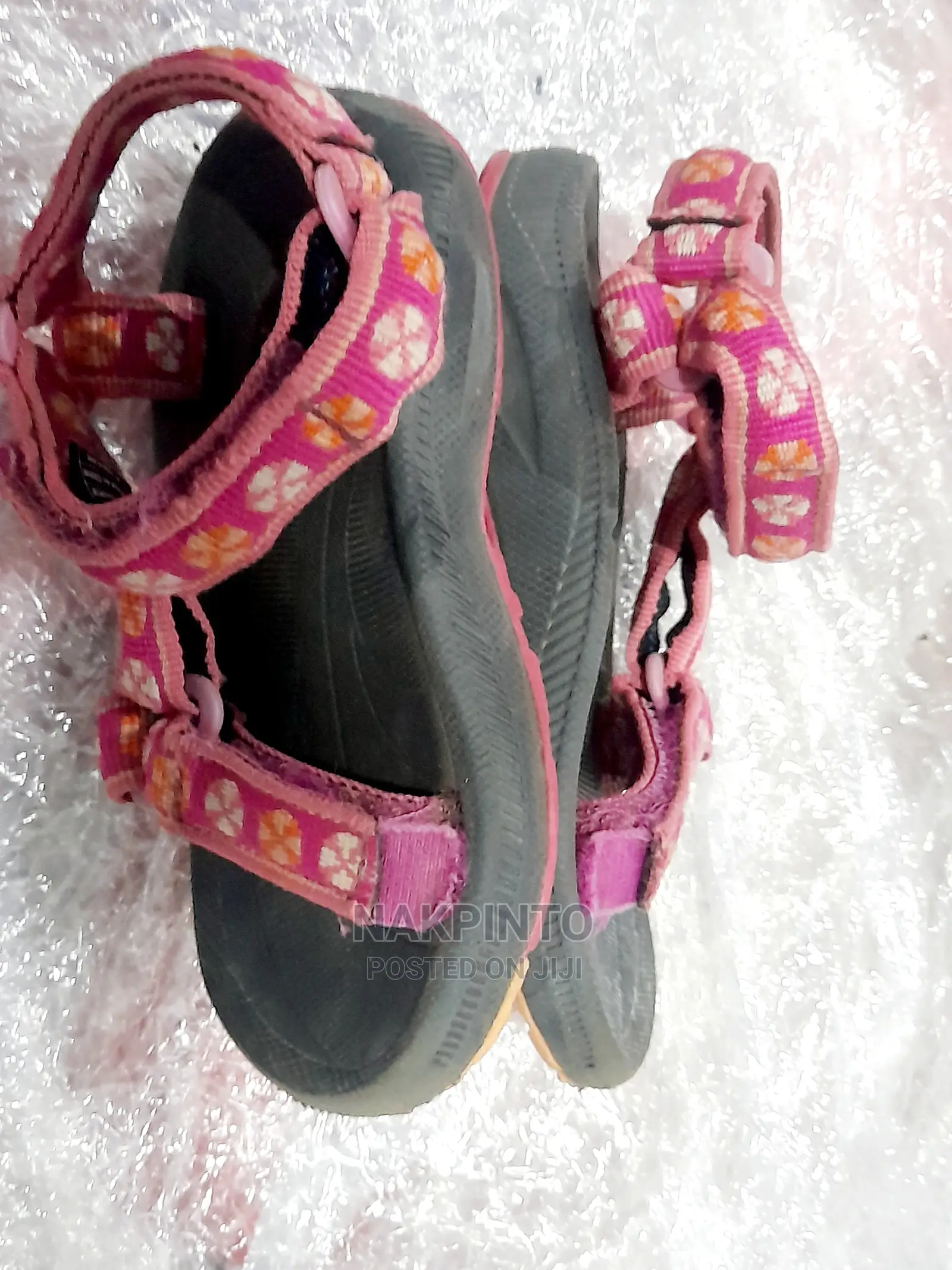 Easy Wear. Sandals for Kids
