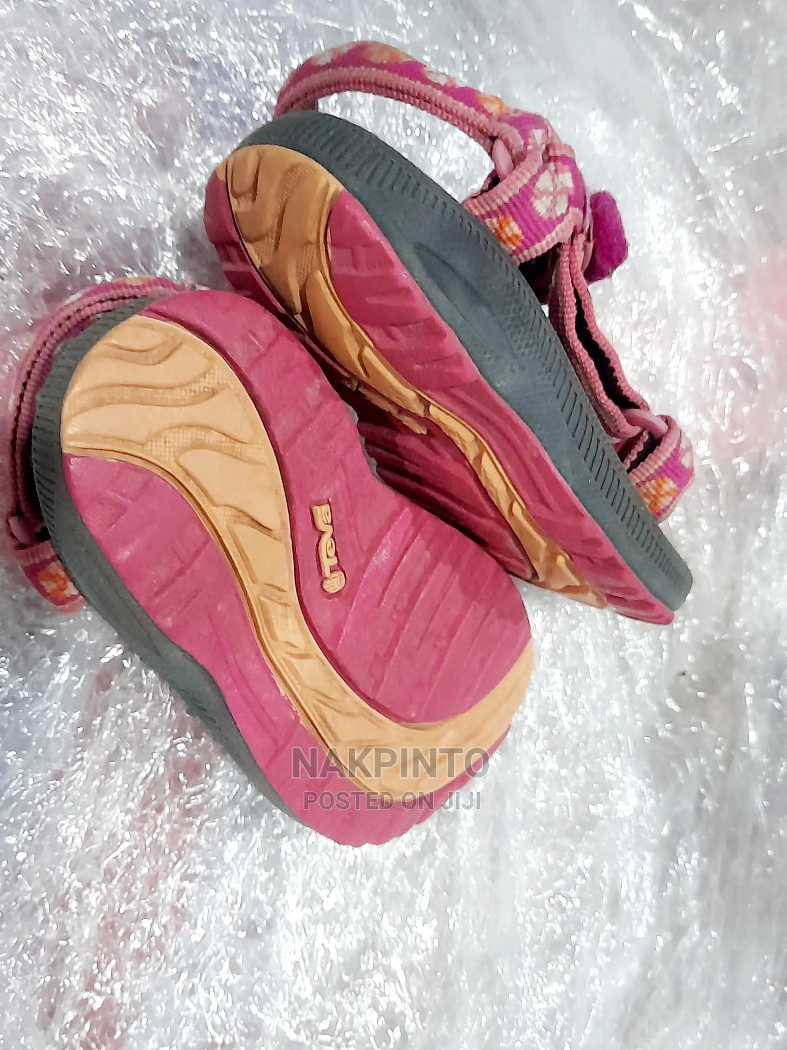Easy Wear. Sandals for Kids