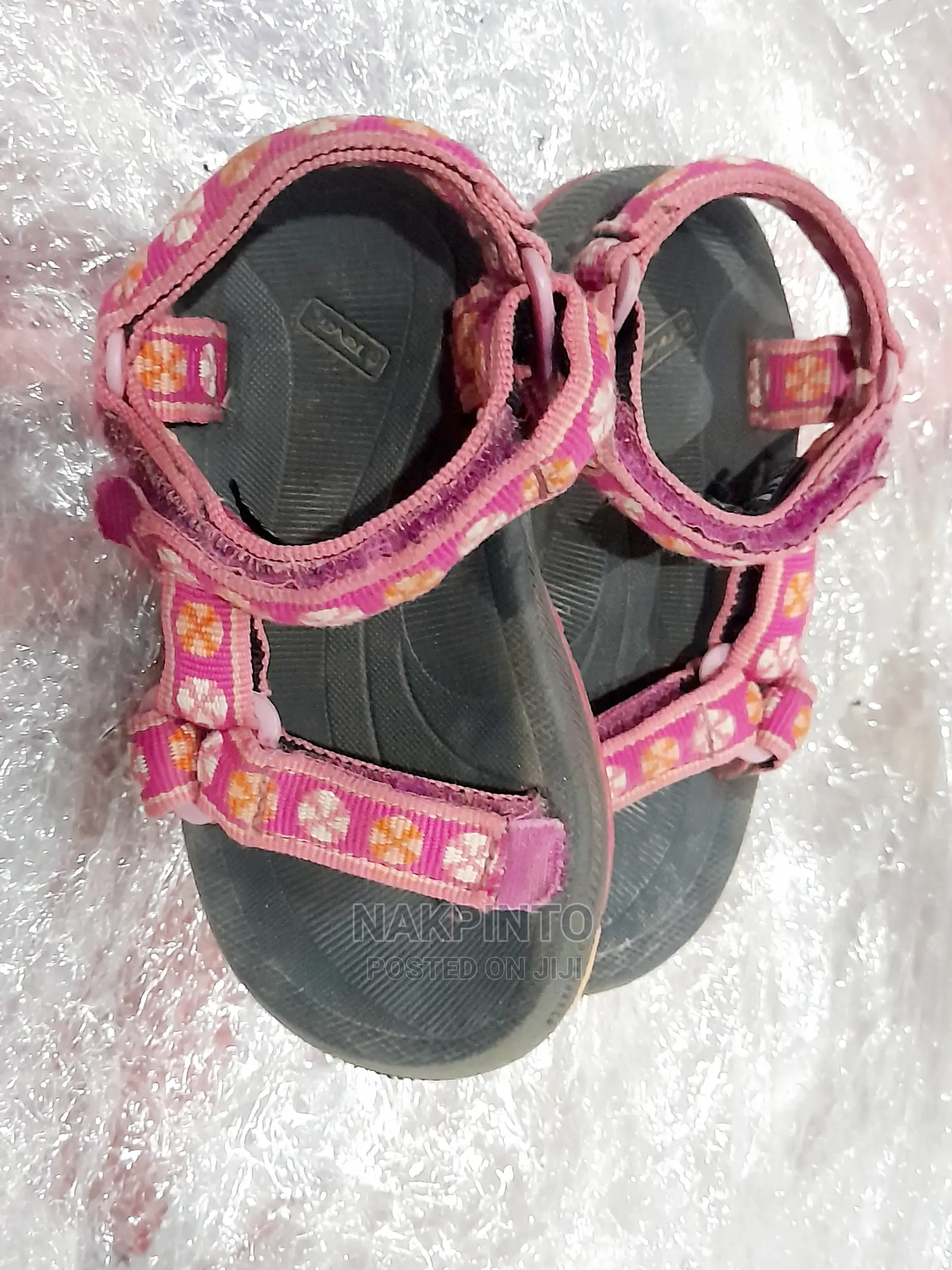 Easy Wear. Sandals for Kids