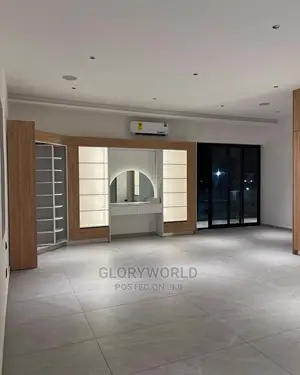 4bdrm House in East Legon for Sale