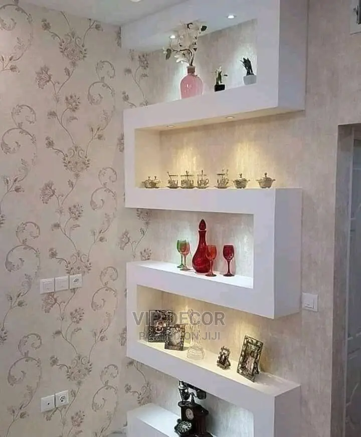 P.O.P: Vip TV Unit and Ceilling