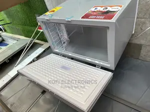 ZARA Chest Freezer 200 Ltr Silver Lock Key