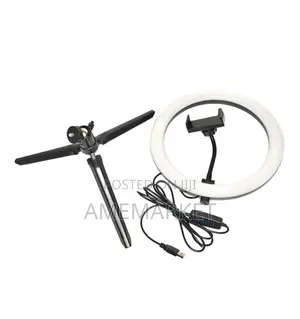 10" Led Ring Light With a Wide Dimming Range From 1%-100%.