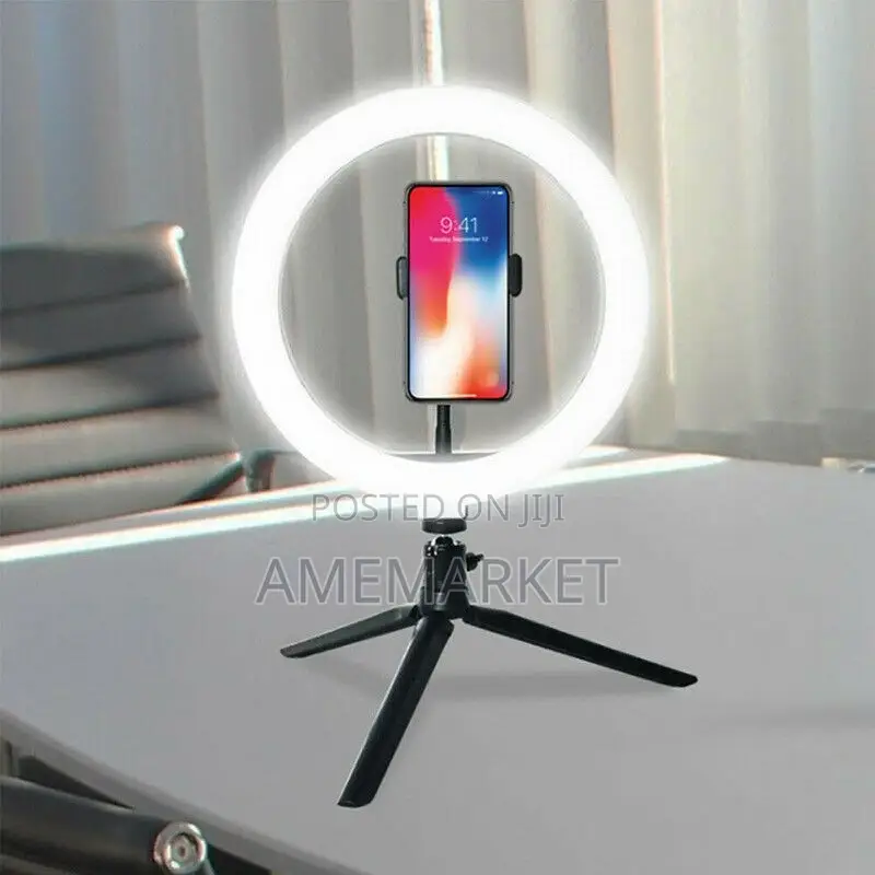 10" Led Ring Light With a Wide Dimming Range From 1%-100%.