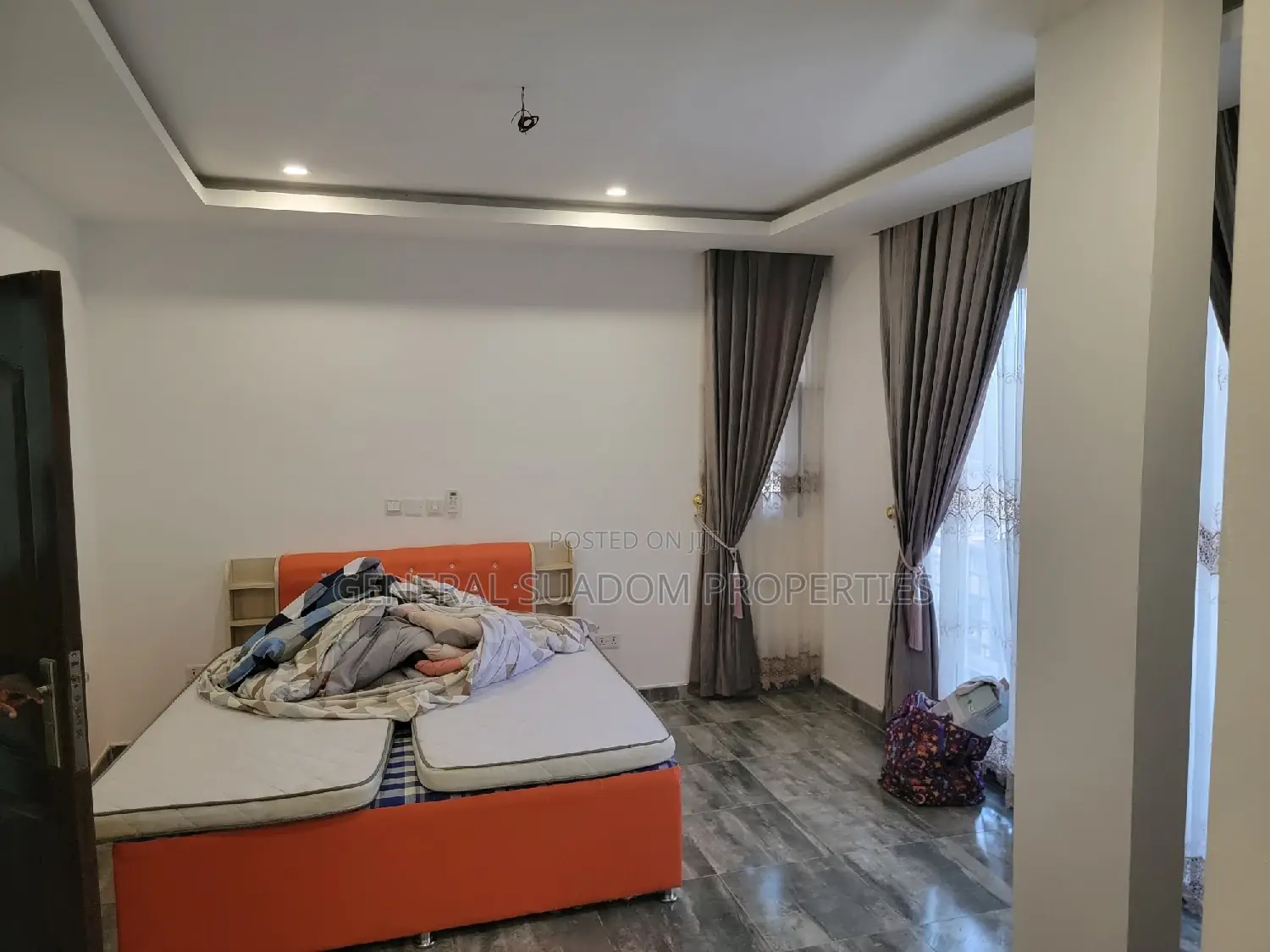 Furnished 4bdrm Townhouse / Terrace for rent