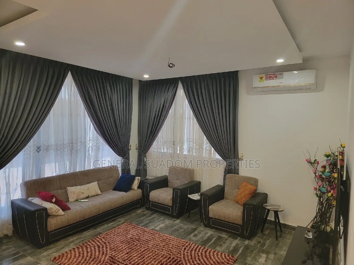 Furnished 4bdrm Townhouse / Terrace for rent
