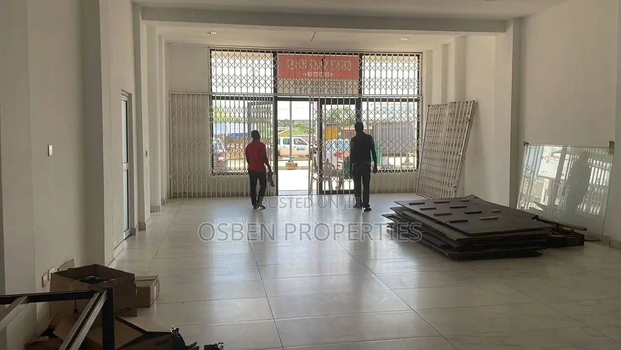 Executive Office Space and Warehouse for Rent at Spintex