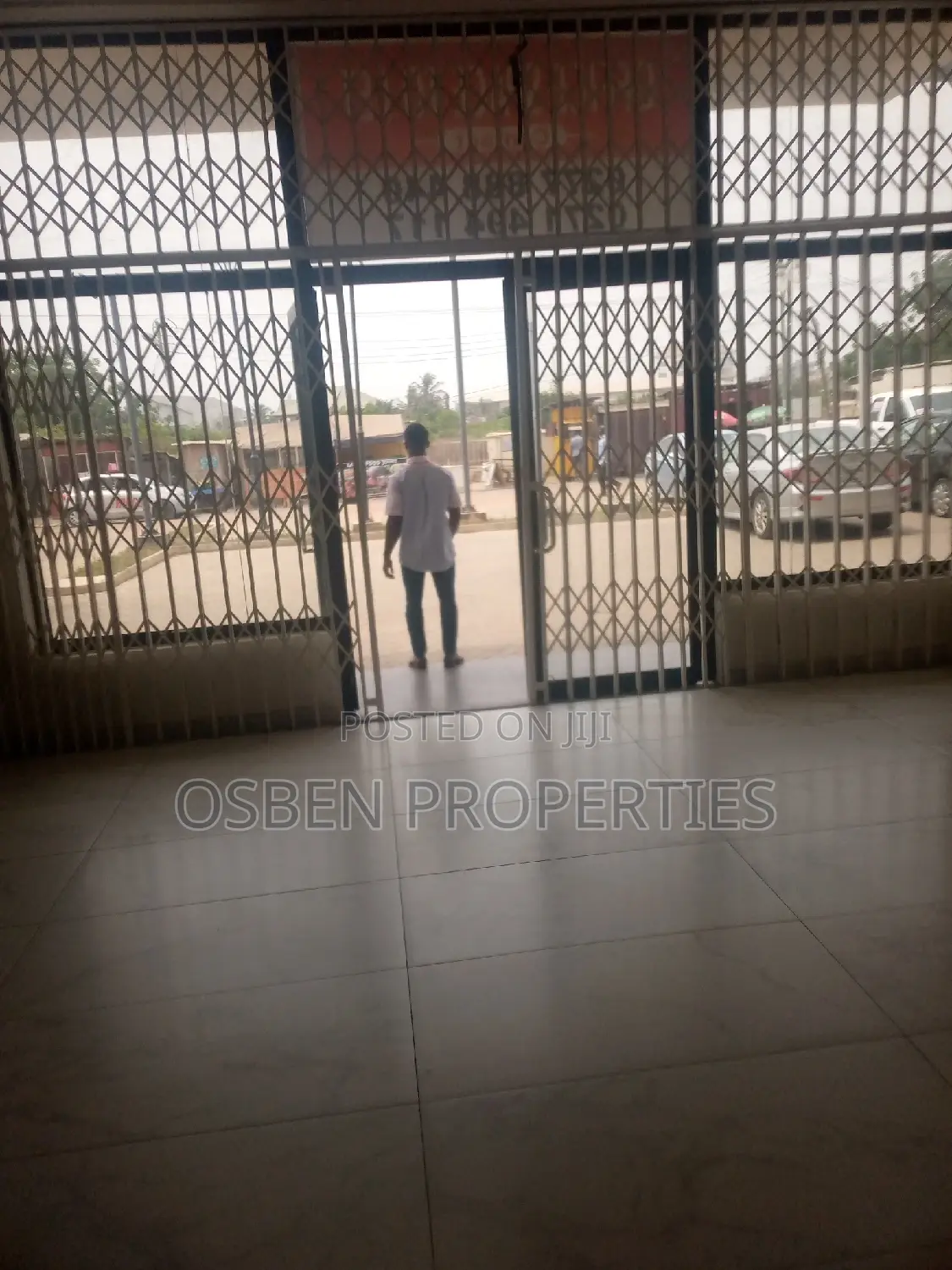 Executive Office Space and Warehouse for Rent at Spintex