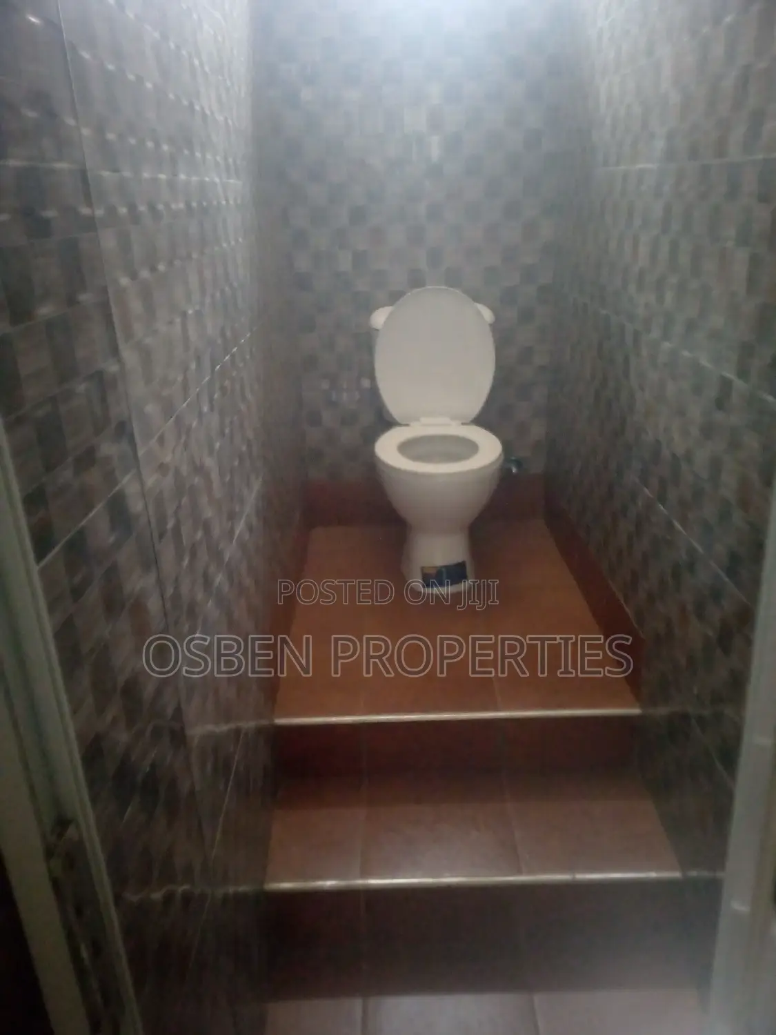 Executive Office Space and Warehouse for Rent at Spintex