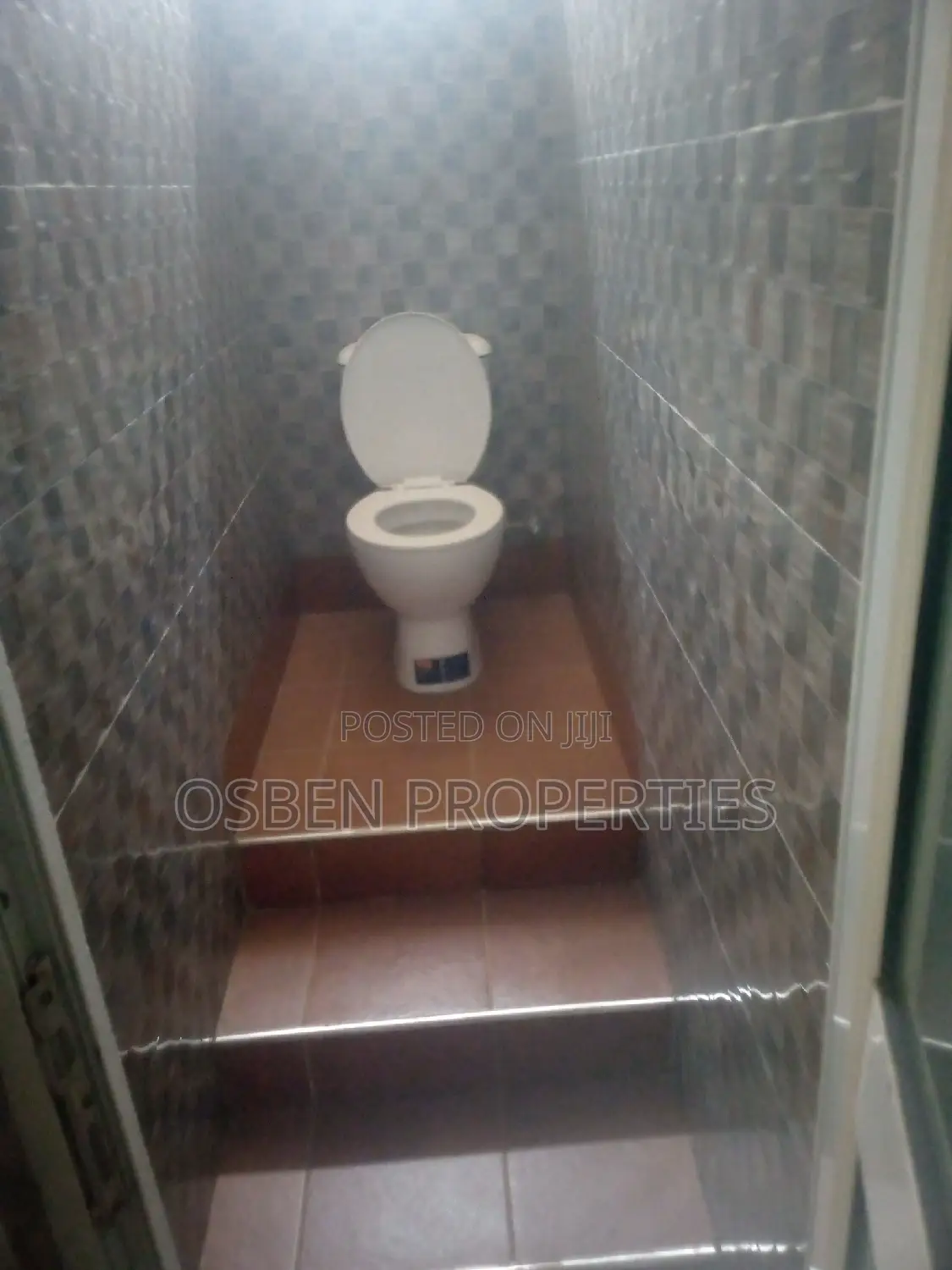 Executive Office Space and Warehouse for Rent at Spintex