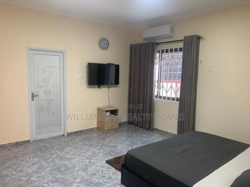 Fully Furnished 3bedrms Self HSE at Spintex