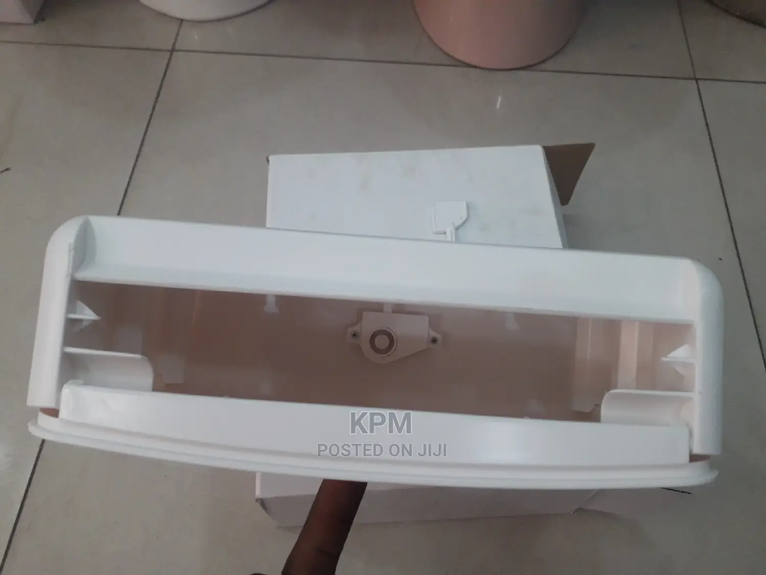Rectangular Tissue Dispenser