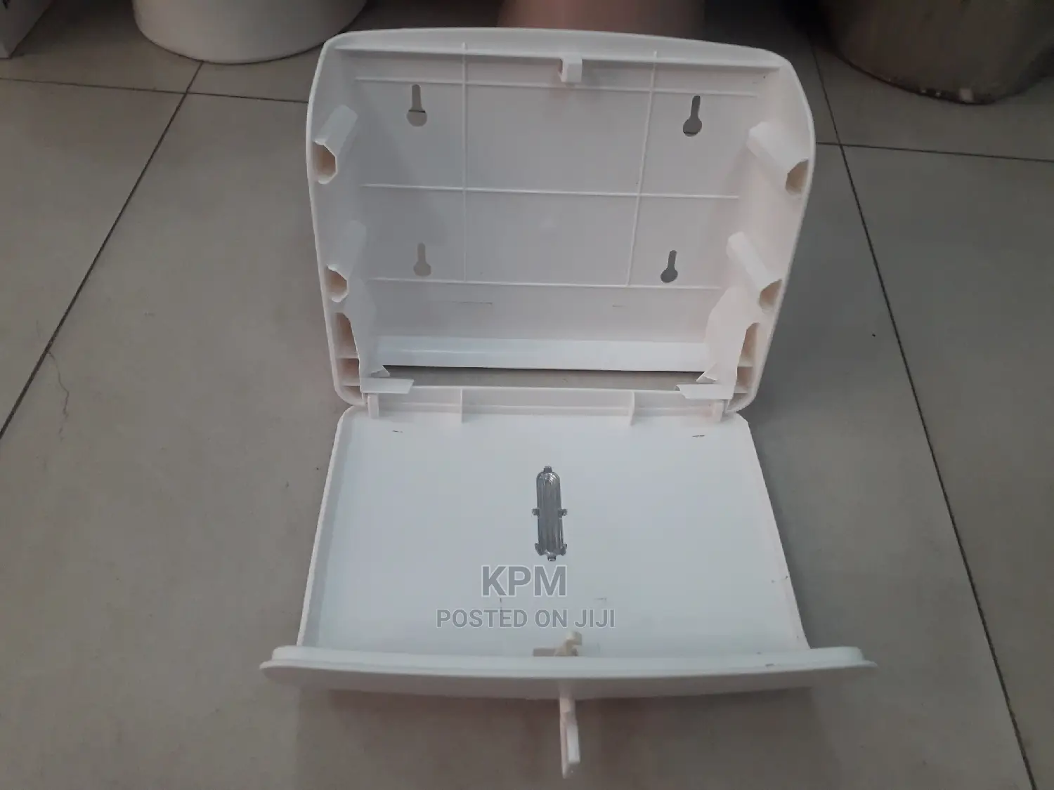 Rectangular Tissue Dispenser
