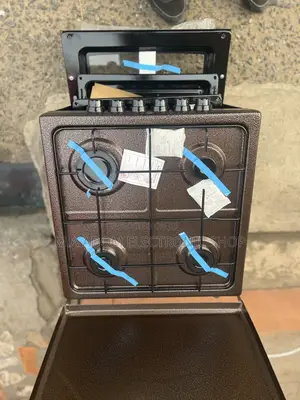 Small Size Brown Metallic 4 Burner Gas Cooker