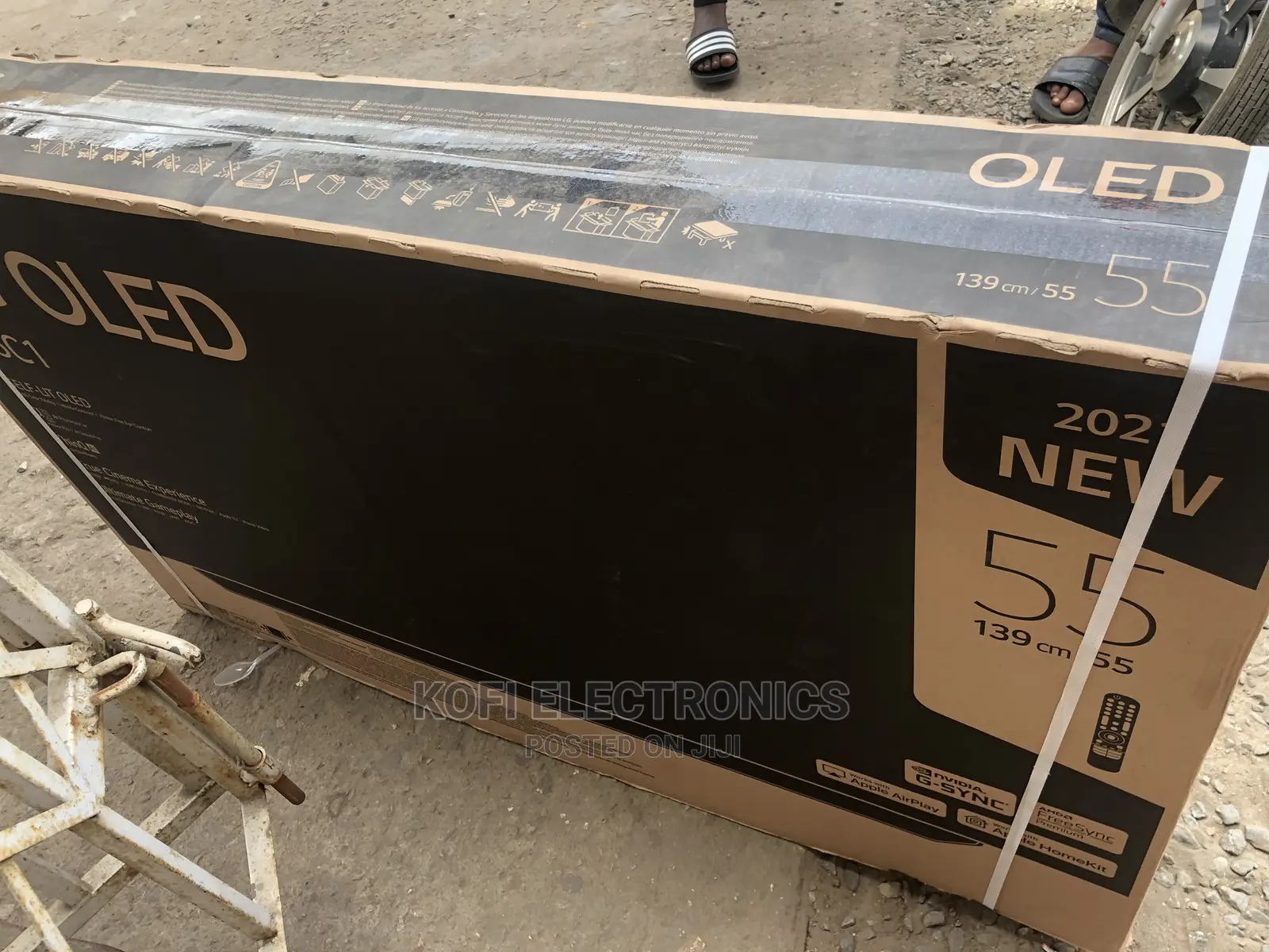 Watch in Comfort LG OLED TV 55 Inch C1 Series Cinema Screen