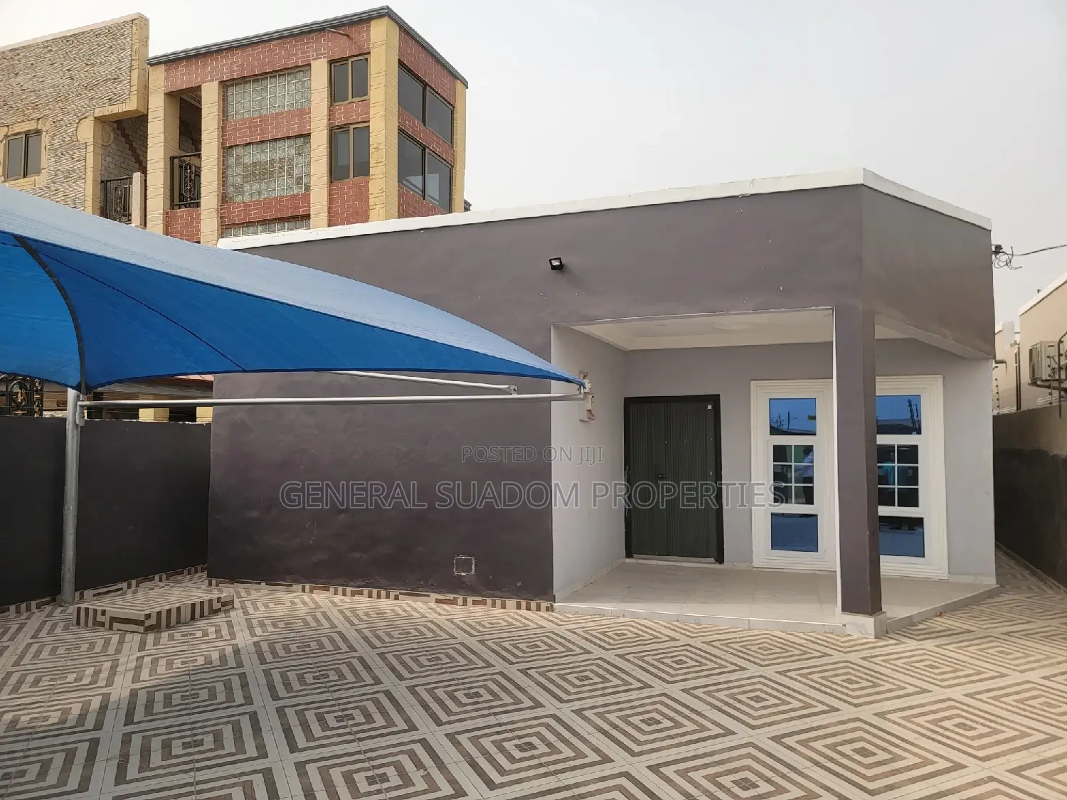 3bdrm House in Suadom Properties, Baatsona Total for rent