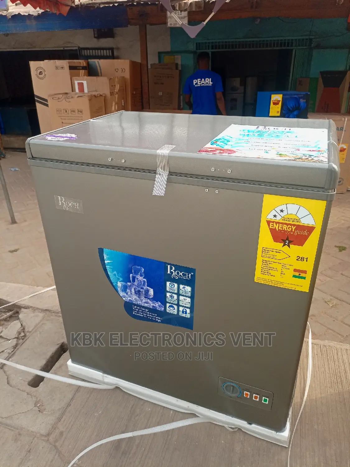 Roch 150ltr Single Door Chest Freezer