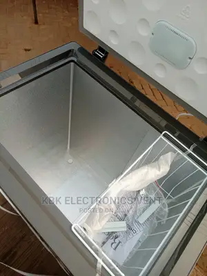 Roch 150ltr Single Door Chest Freezer