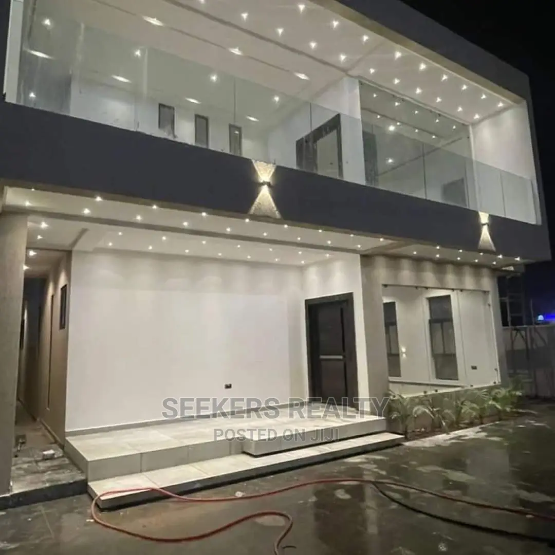 4bdrm House in Seekers Realty, Oyarifa for Sale