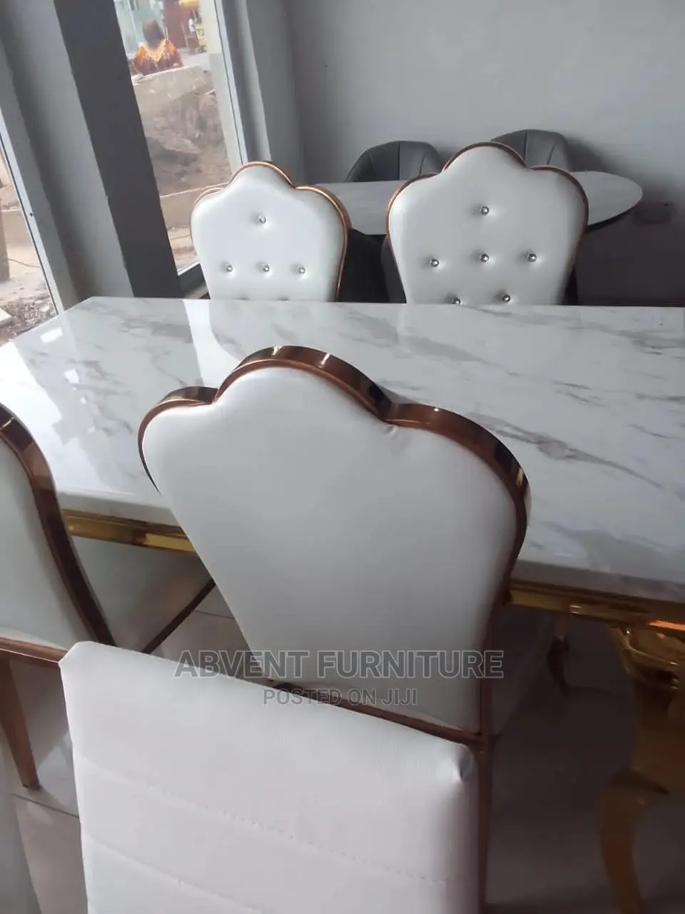 Executive Royal Dining Set