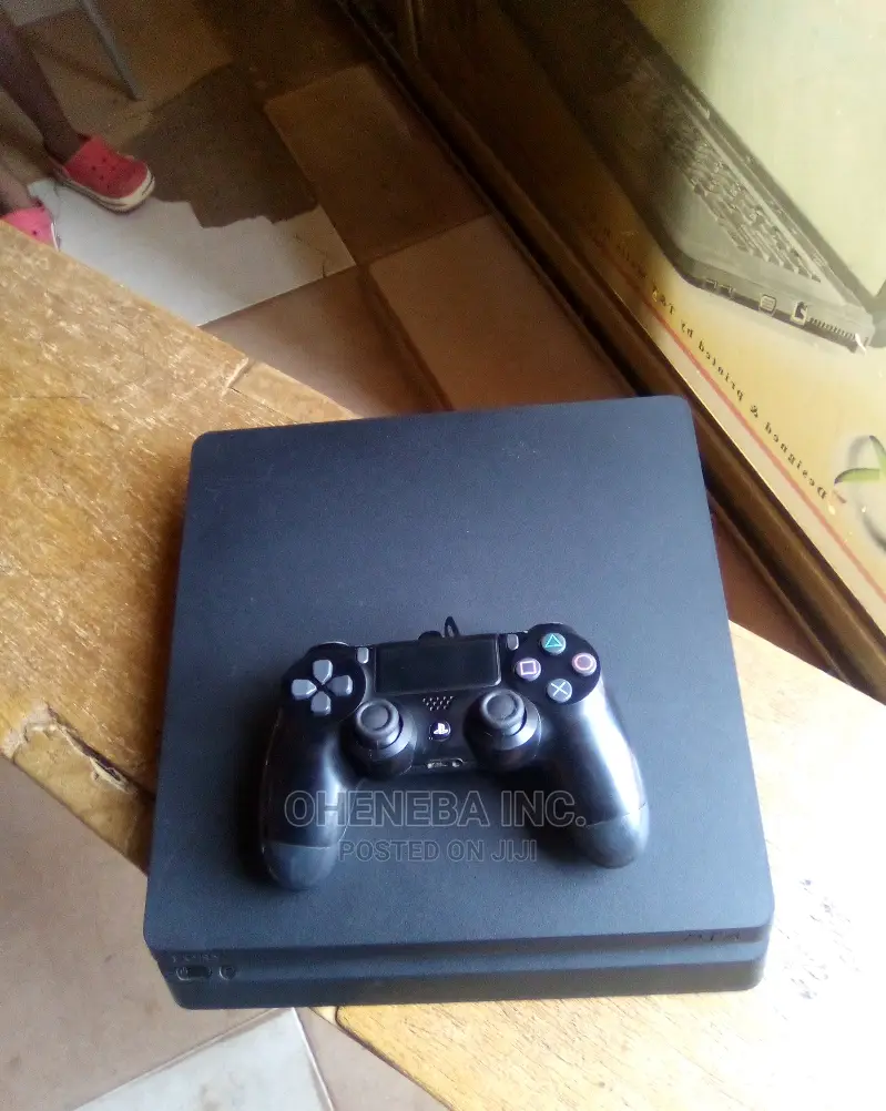 Ps4 Slim Jailbreak With Fc26 + More Games +2 Controllers