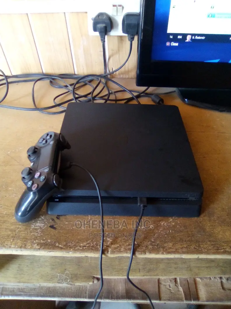 Ps4 Slim Jailbreak With Fc26 + More Games +2 Controllers